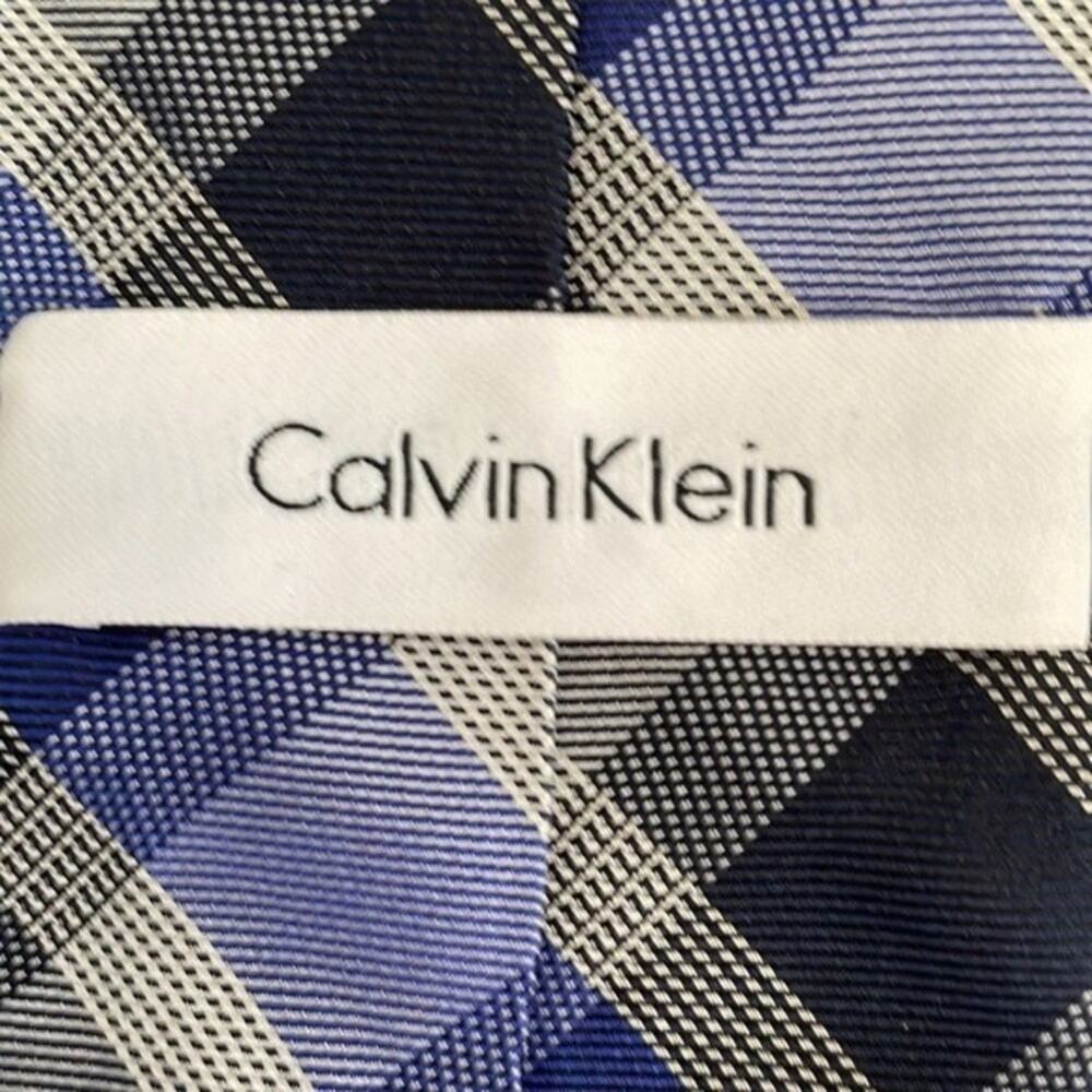 Calvin Klein Neck Tie Mens Plaid Silk Formal Business Casual Neckwear - Picture 3 of 3